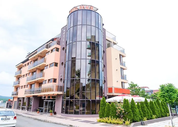North Beach Hotel
